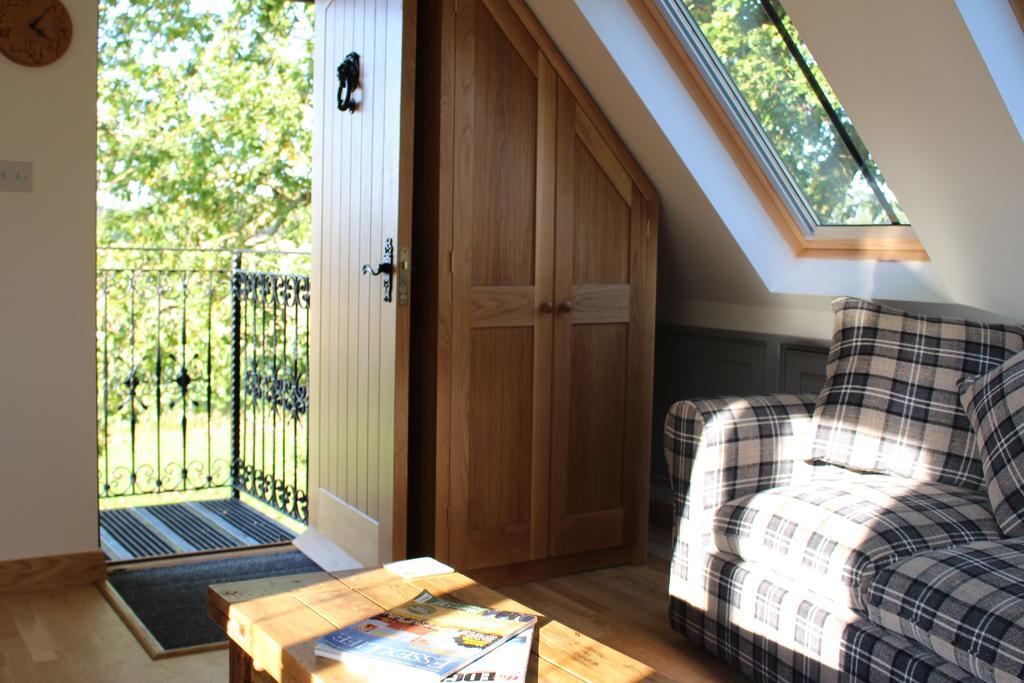 Apartamento Oakwrights Terling Exterior foto